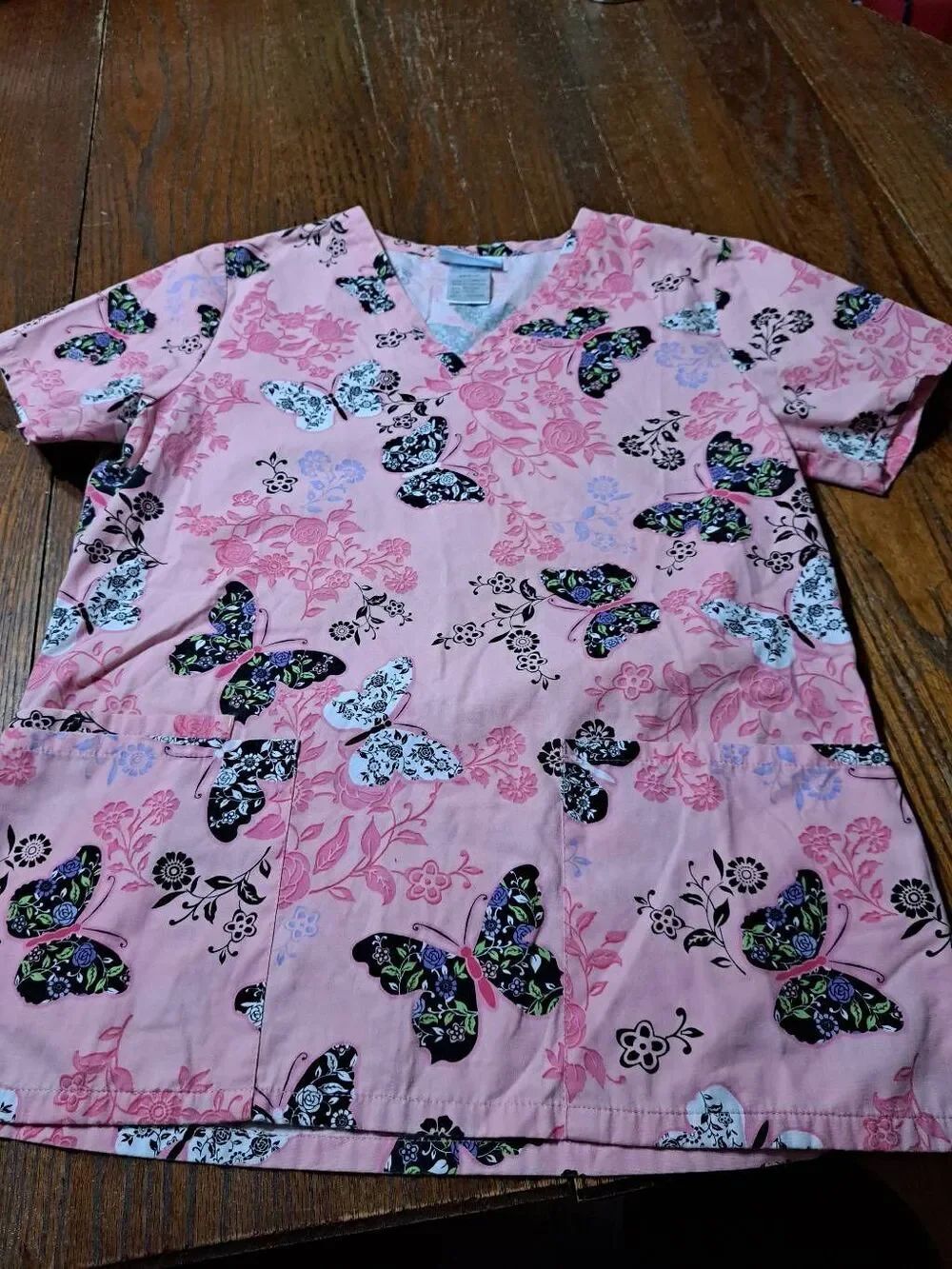 XS SB Scrubs Short Sleeve Floral Butterfly Spring Summer Scrub Top Shirt Pink